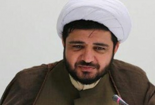 راه اندازی نخستین تور کتابخانه گردی در کتابخانه آیت الله خامنه‌ای استان قم