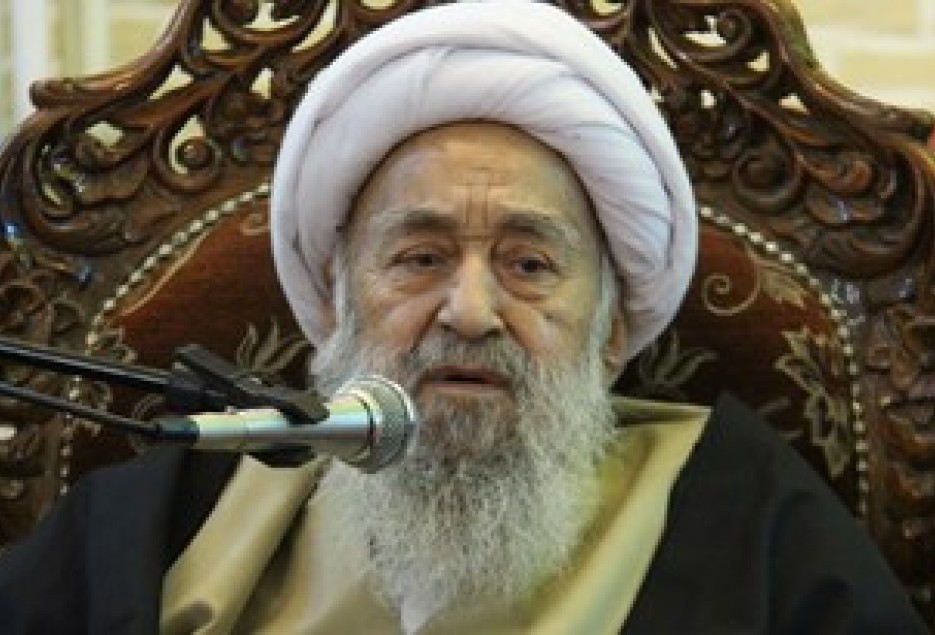 عمر آیت الله شاه آبادی صرف خدمت به انقلاب و ارزش‌های اسلامی شد