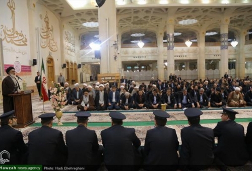 آیین اذن خدمت خادمان آستان حضرت معصومه(س) در نوروز ۹۷ برگزار شد