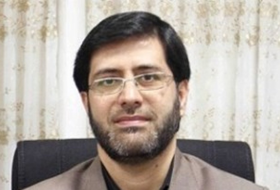 دانشگاه‌ها تحقق اقتصاد مقاومتی در جامعه را مطالبه کنند