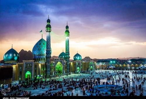 آغاز به کار موزه دین و دنیا در مسجد مقدس جمکران با حضور آیت الله نوری همدانی