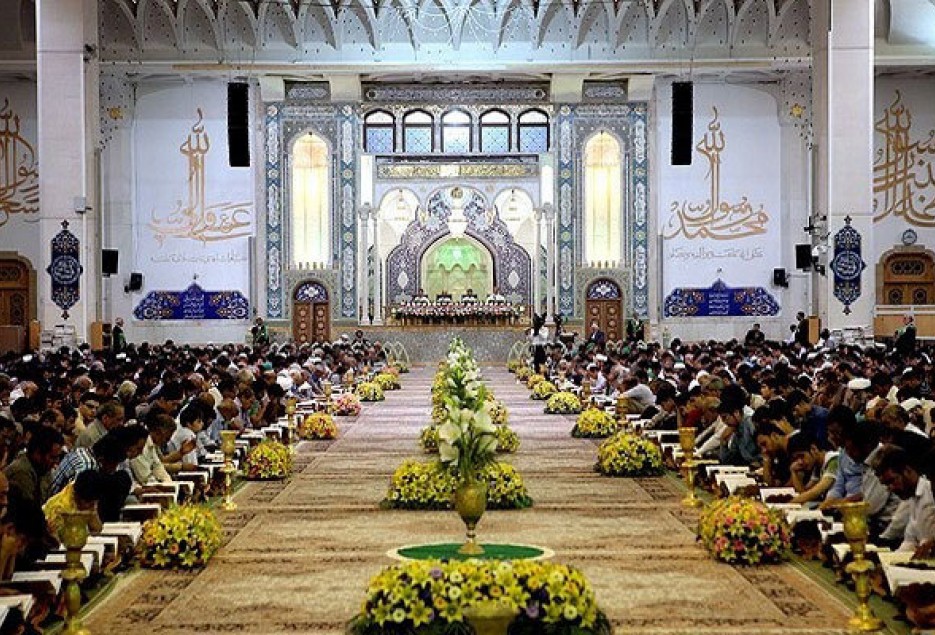 حضور ۱۰۰ قاری قرآن در مراسم ترتیل خوانی‌ حرم حضرت معصومه(س)