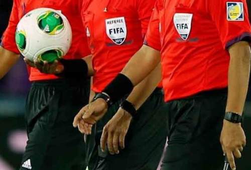 دوره بازآموزی و دانش افزایی داوران فوتبال قم برگزار شد
