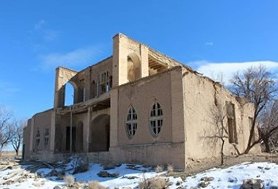 «کوشک دربر» قم مرمت و احیا می‌شود