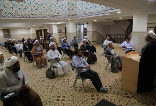 آزمون سطح ۴مرکز تخصصی شیعه شناسی برگزار شد