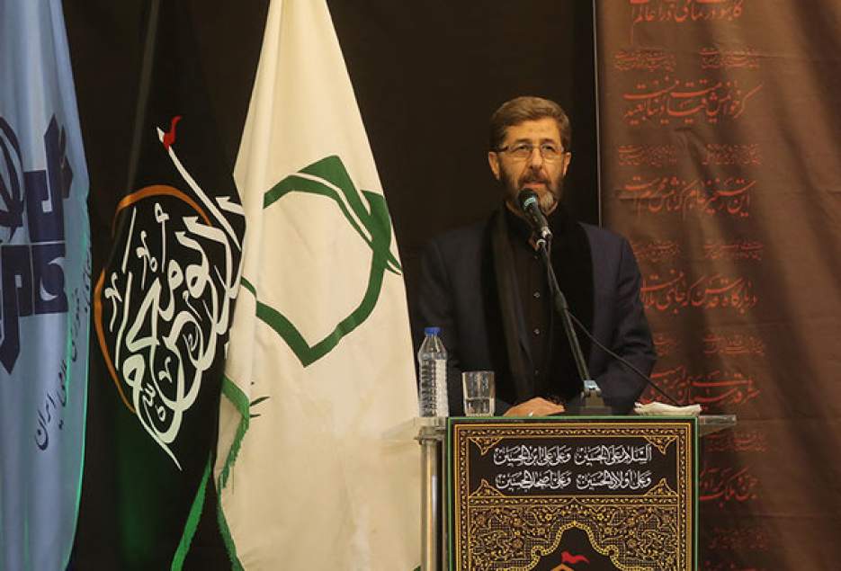 رسانه ملی خود را در مسیر محرم قرار داده است
