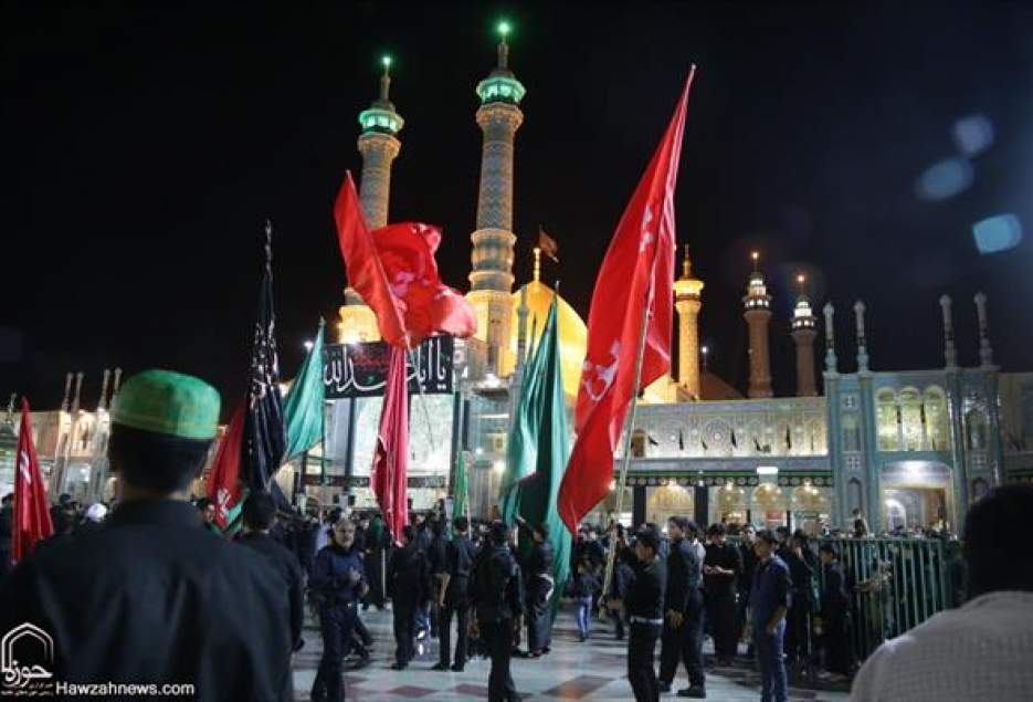 احیای قرآنی شب عاشورا در قم