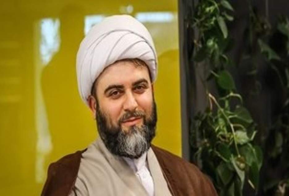 تبیین درست انقلاب کشور را از شرایط پرمخاطره امروز عبور می‌دهد