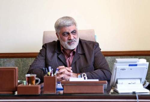 استفاده از ظرفیت خطوط ریلی در قم برای حمل بار ضروری است