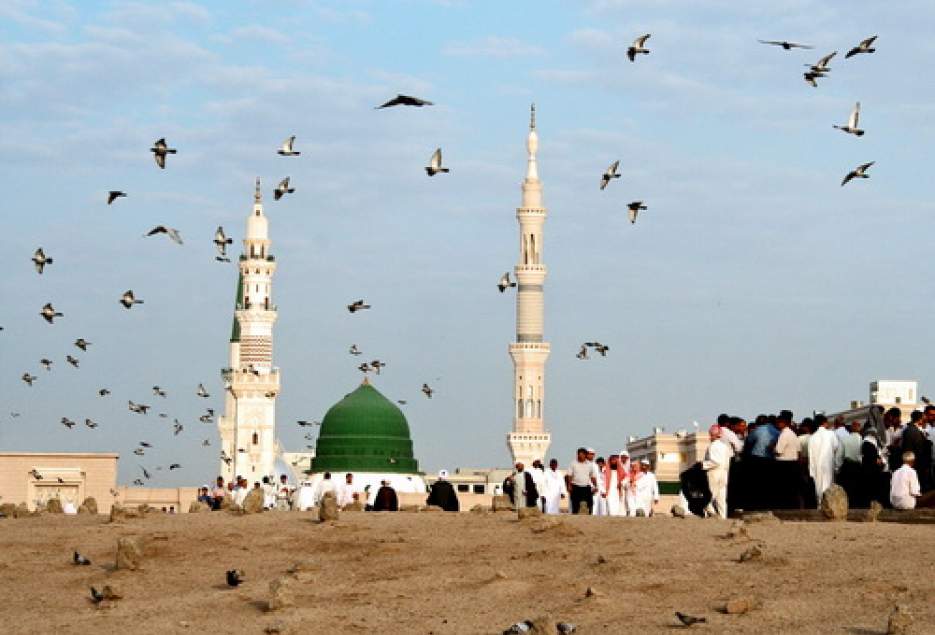 جشن میلاد پیامبر اعظم(ع) در آستان علی بن جعفر(ع)قم برگزار می‌شود