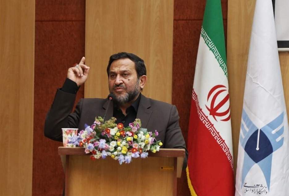 مقدم‌فر: تحول در علوم انسانی بر مبنای آموزه‌های قرآنی باشد/ قرآن توان غلبه بر جاهلیت مدرن را دارد