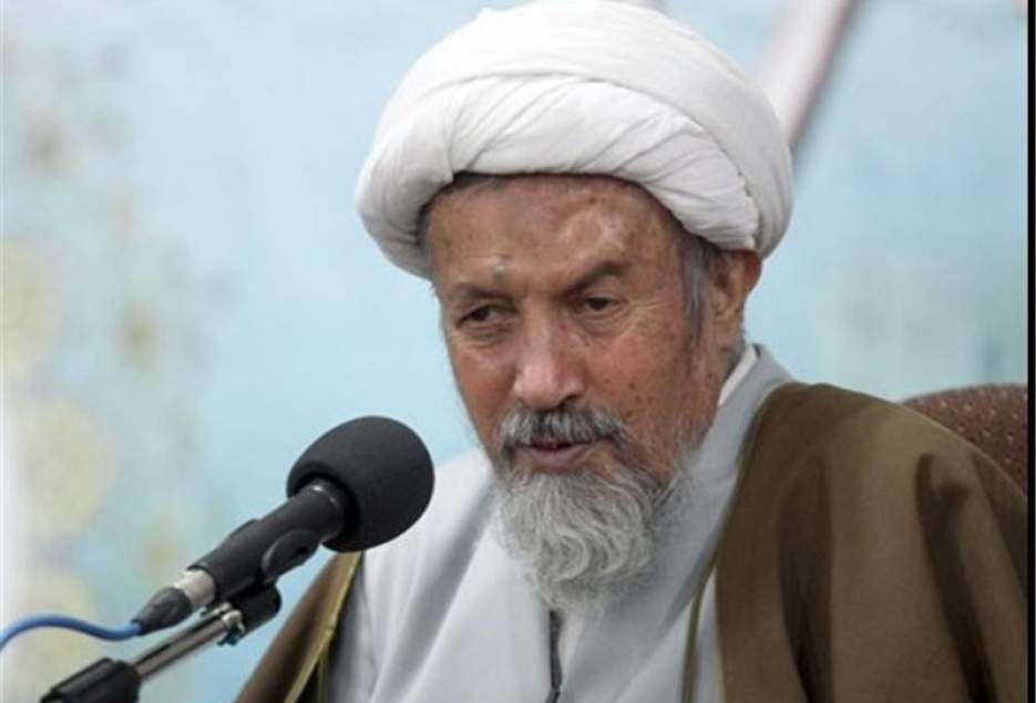 آخرین وضعیت درمانی آیت‌الله مؤمن/سطح هوشیاری وی رو به بهبودی است