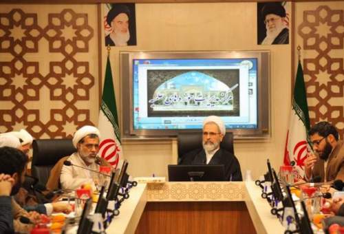 نشست مدیران دفتر برنامه ریزی و نظارت راهبردی حوزه با آیت الله اعرافی