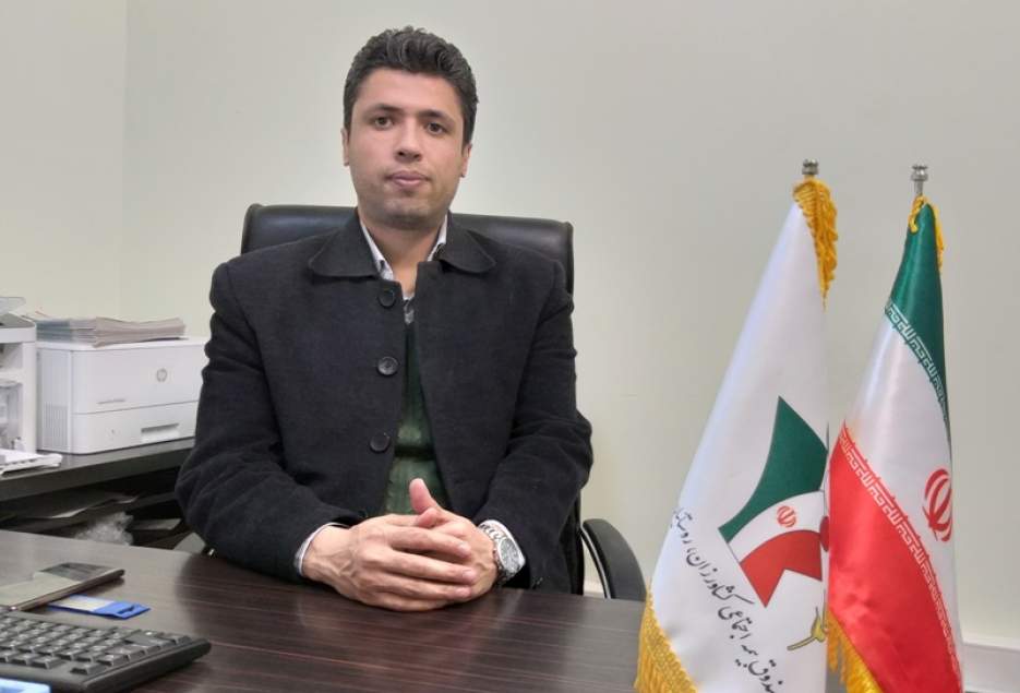 عیدی مستمری بگیران صندوق بیمه کشاورزان روستایی قم پرداخت شد