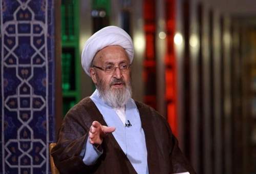 آیت‌الله سبحانی: صداوسیما از تبلیغ بیش از حد برای ترغیب مردم ‌به سفرهای غیرضروری‌ ‌خودداری کند