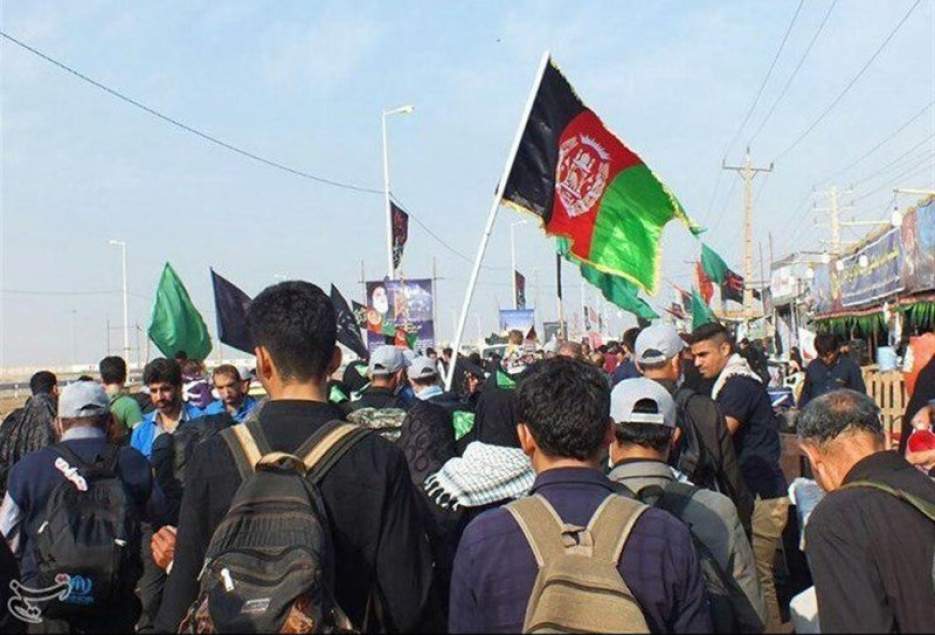 آموزش ۲۰۰ طلبه مسلط به زبان‌های خارجی برای تبیین معارف اهل‌بیت(ع) در اربعین