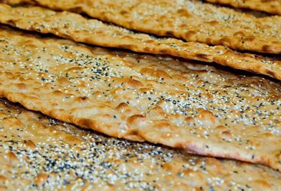 ارائه خدمات ویژه به زائران از سوی 30 واحد نانوایی در نوروز