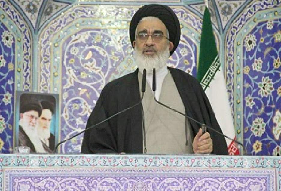 اقامه نمازجمعه قم،فردا به امامت آیت الله سعیدی/نشست بصیرتی با حضور معاون فضای مجازی دادستان کل کشور برگزار می شود