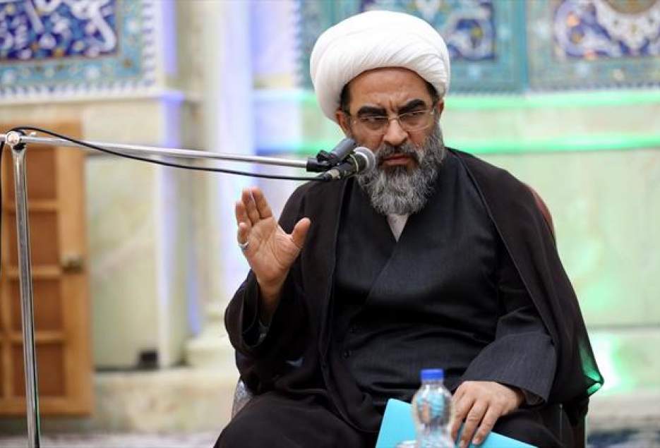خاک بر سرکسی که در حوزه به دنبال مقام و منصب باشد/انتقاد از اتهام زنی به علما و بزرگان حوزه