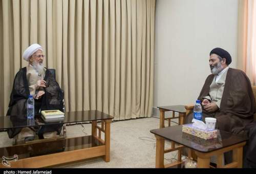 آیت‌الله‌ جوادی آملی:حج تعطیل بردار نیست/ باید پیام اسلام را از کنار کعبه منتقل کنیم