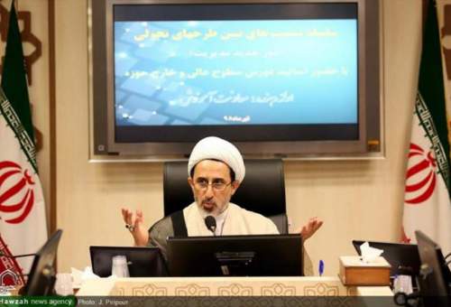 سیر تربیت طلبه انقلابی در جان مباحث آموزشی نهفته است