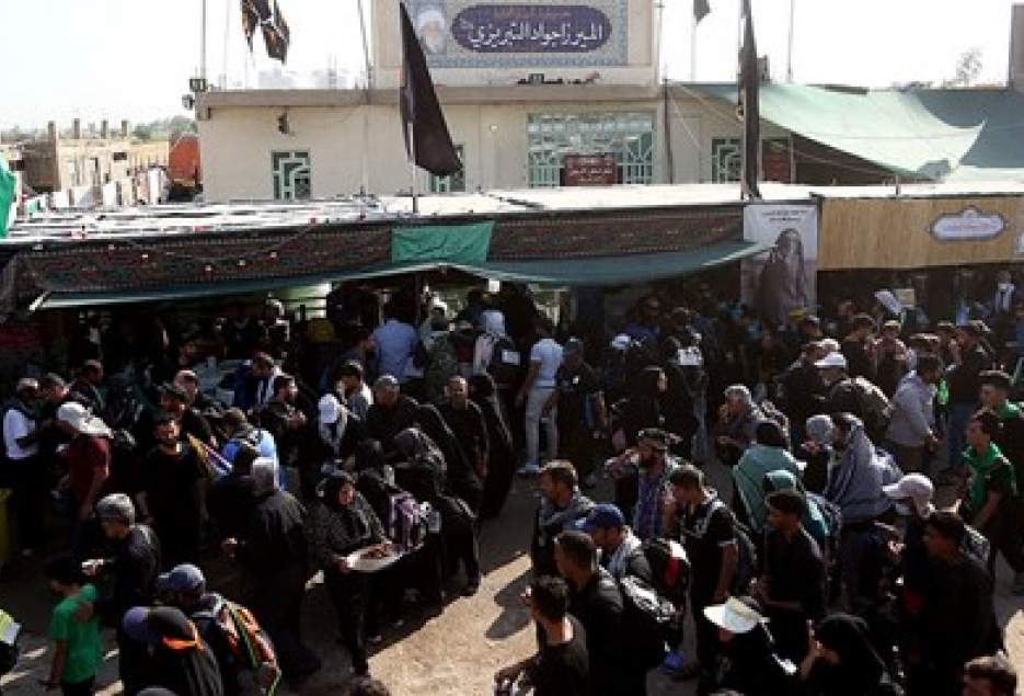 پاسخ به تمام نیازهای زائران اربعین حسینی در یک موکب/ از ماساژ تا سونوگرافی