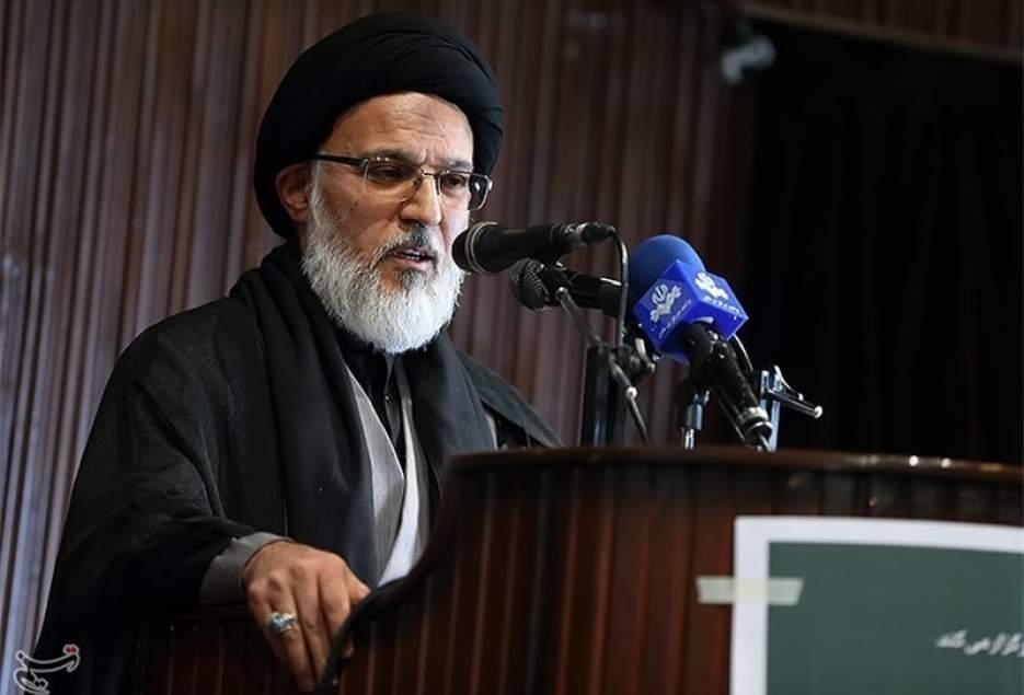 ملت ایران از مرحله تحریم اقتصادی با سربلندی عبور می‌کند