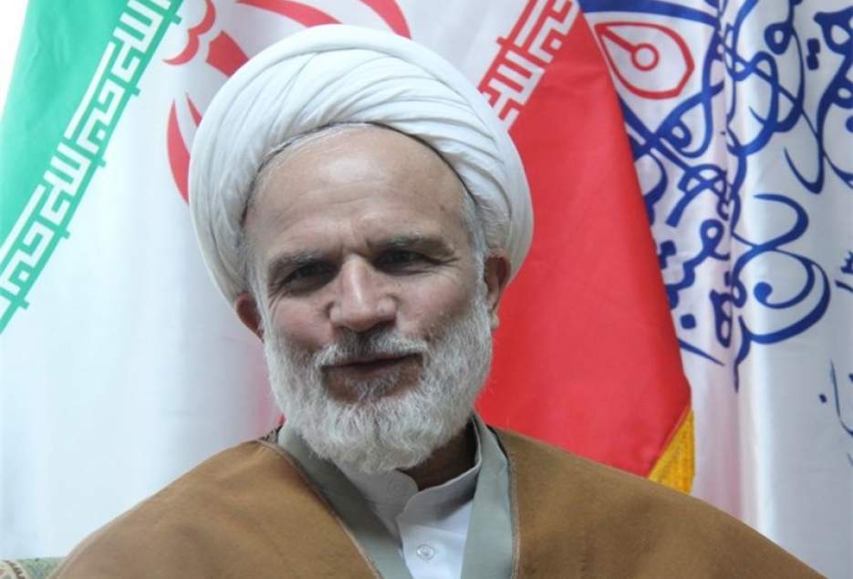 پژوهشگران ابعاد بیانیه گام دوم را برای مردم تبیین کنند