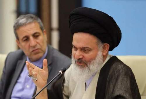 آیت‌الله حسینی‌بوشهری: بُعد فرهنگی و تاریخی شهر مقدس قم در عرصه جهانی تبیین شود