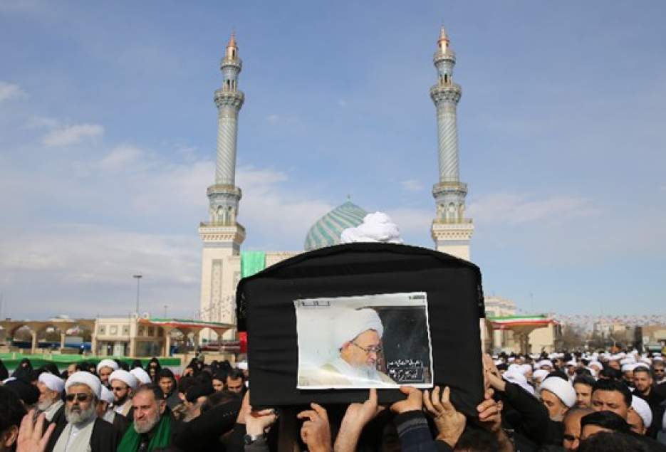 پیکر آیت الله طبرسی در قم تشییع شد