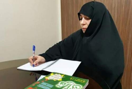 سیره حضرت زهرا (س) را برای نسل جدید تبیین کنیم