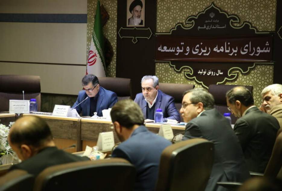همه باید برای برگزاری انتخاباتی سالم در قم تلاش کنیم