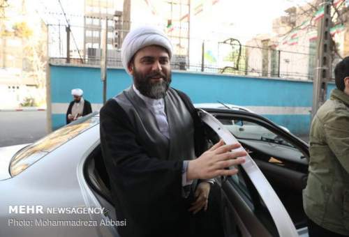 رئیس سازمان تبلیغات اسلامی از بیمارستان فرقانی قم بازدید کرد