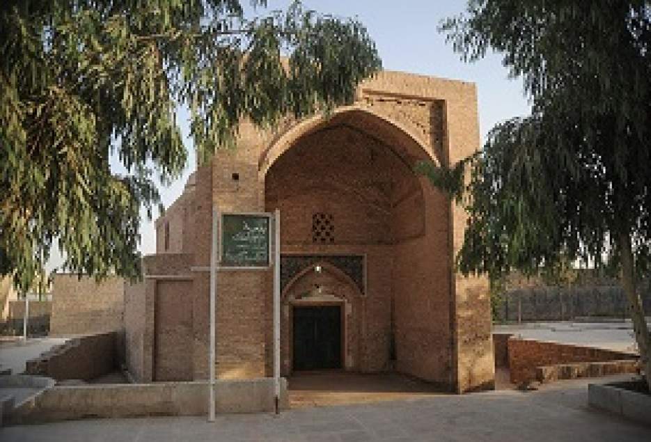نورپردازی بنای تاریخی مقبره شیخ اباصلت در قم