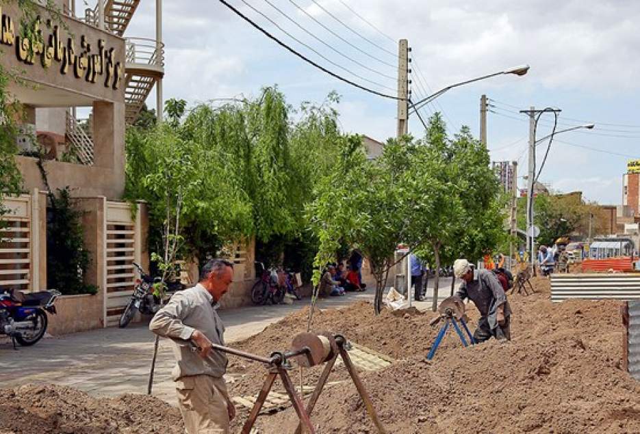 اجرای شبکه فاضلاب بیمارستان فرقانی قم ظرف یک ماه