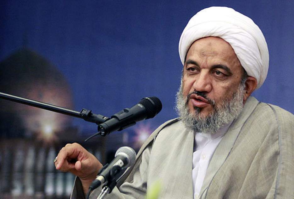 مراقبت از نفس مورد توجه طلاب قرار گیرد/توجه مسلمانان به کار جهادی
