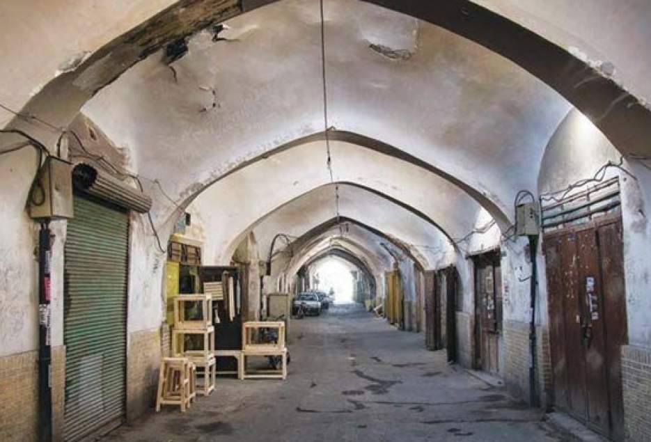 بازار بزرگ قم تعطیل شد