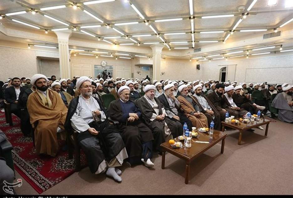 مبلغان دینی نقش مهمی در جریان‌های انقلابی دارند