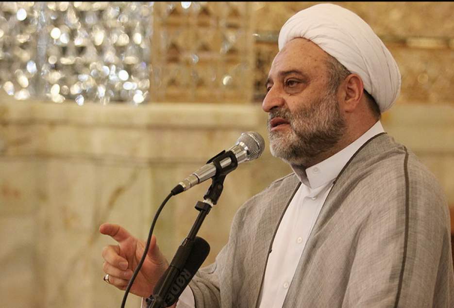 ائمه(ع) آینه تمام نمای خداوند در زمین هستند