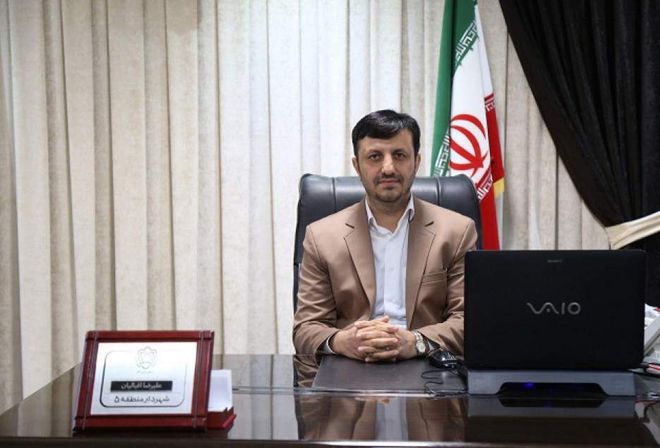 شهرداری برای ساماندهی خیابان ظهور آمادگی دارد