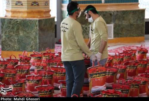 ۴ هزار بسته معیشتی توسط بسیج دانشجویی استان میان نیازمندان قمی توزیع شد