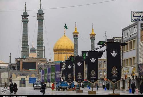 شهر قم در سالروز شهادت حضرت زهرا (س) غرق در عزا و ماتم است