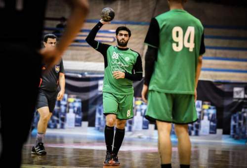 تیم «هندبال پاس ناجا قم» به جمع هشت تیم برتر ایران راه پیدا کرد
