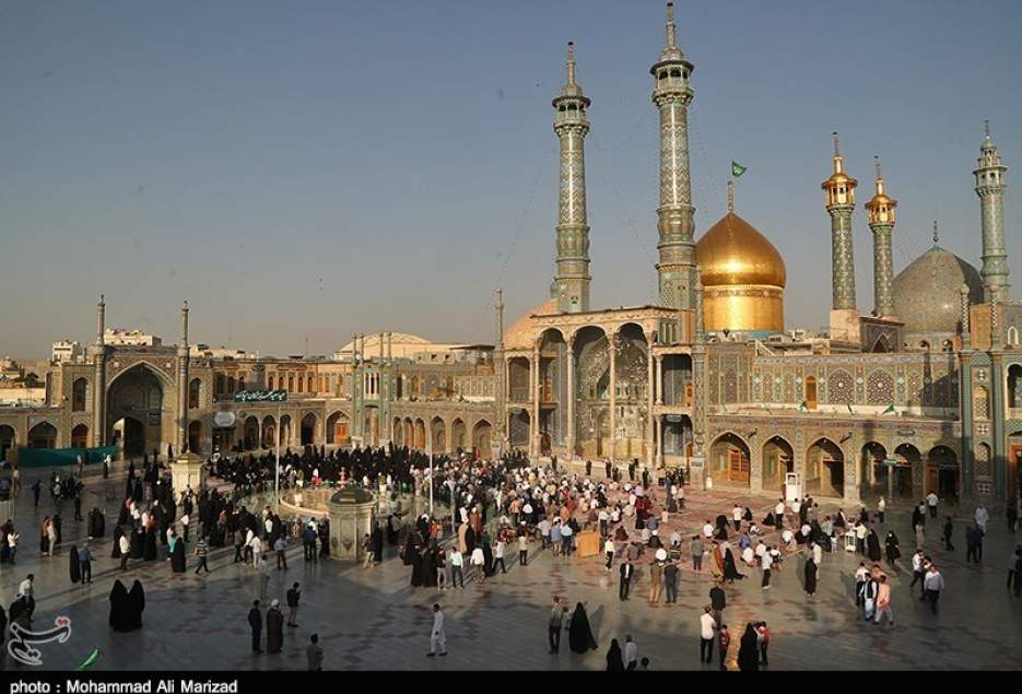 شهر قم در میلاد حضرت زهرا(س) غرق در نور و شادی است