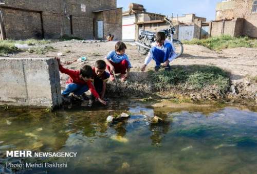 Poverty and ruin in Ismailabad, Qom, near Jamkaran.