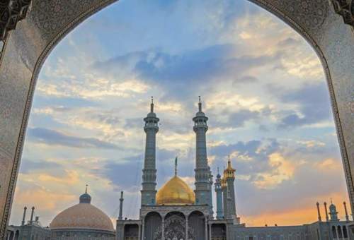 تجربه یک تحویل سال متفاوت در حرم حضرت معصومه(س)