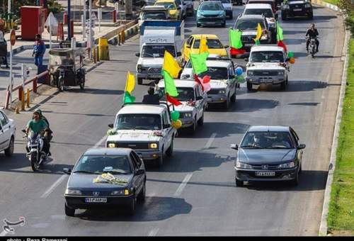 کاروان‌های شادی هم‌زمان با جشن نیمه شعبان در قم به حرکت درمی‌آیند