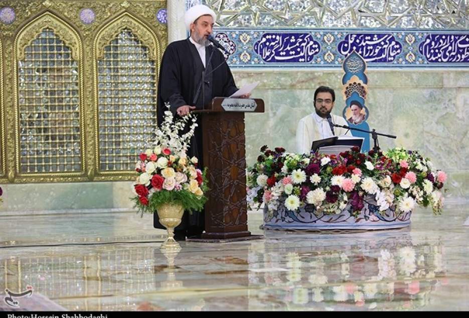 عضو خبرگان رهبری: رفع مشکلات جامعه با بهره‌مندی از ظرفیت بزرگ مردمی امکان‌پذیر است