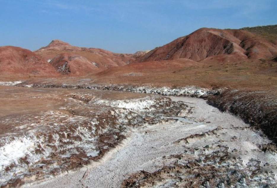 گنبد نمکی قم یکی از زیباترین گنبدهای جهان