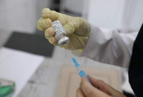 بررسی نحوه واکسیناسیون کرونا در قم توسط بازرسان وزارت بهداشت